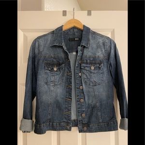 Women’s KUT jean jacket from Evereve (M). Never worn.